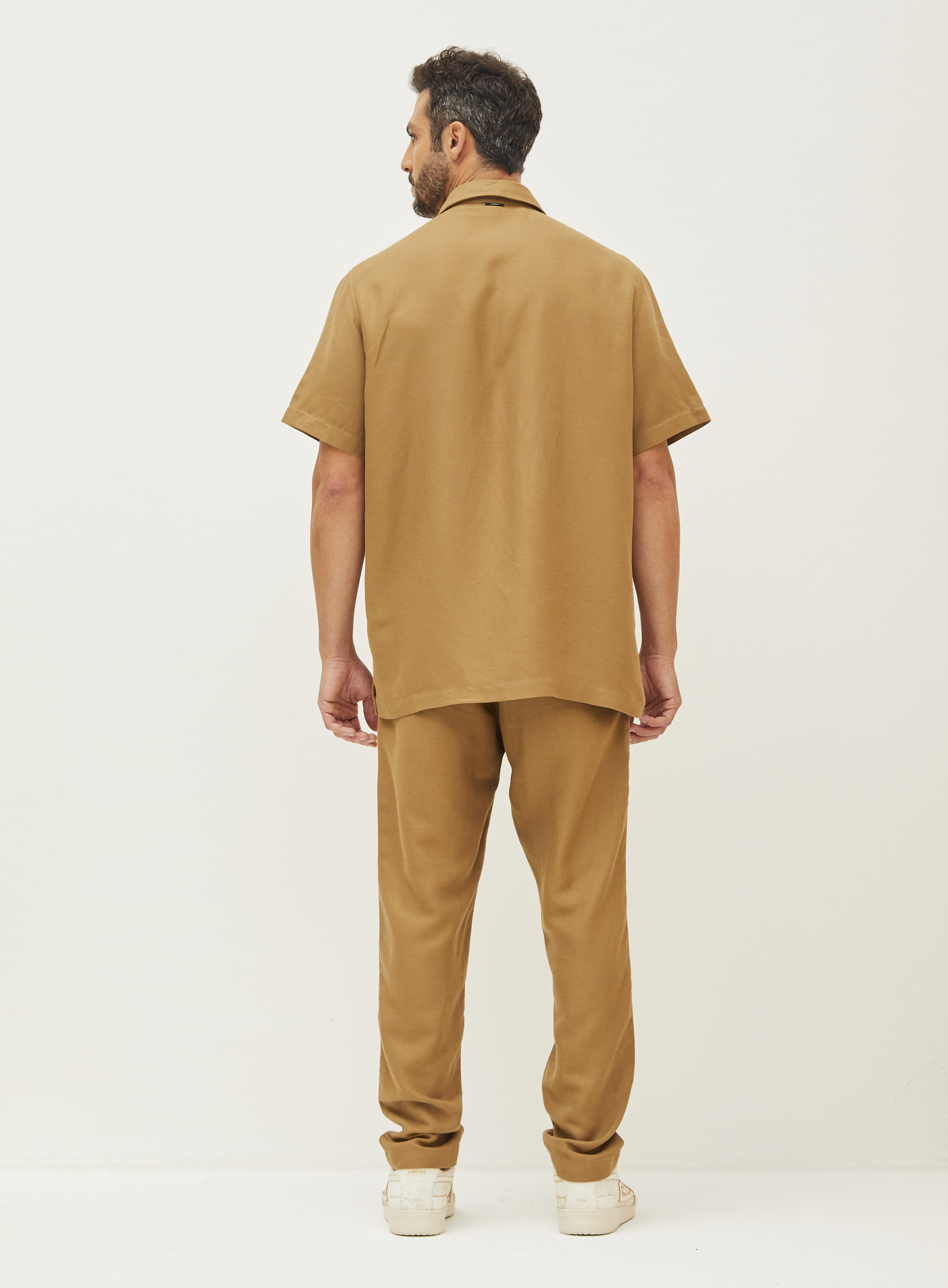 CAMISA LINHO BOX GG MARROM PREBIA