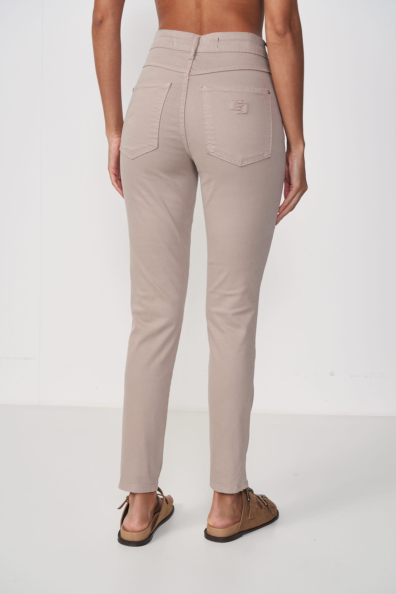 CALÇA SARJA BRUNA STRETCH 40 PRETO