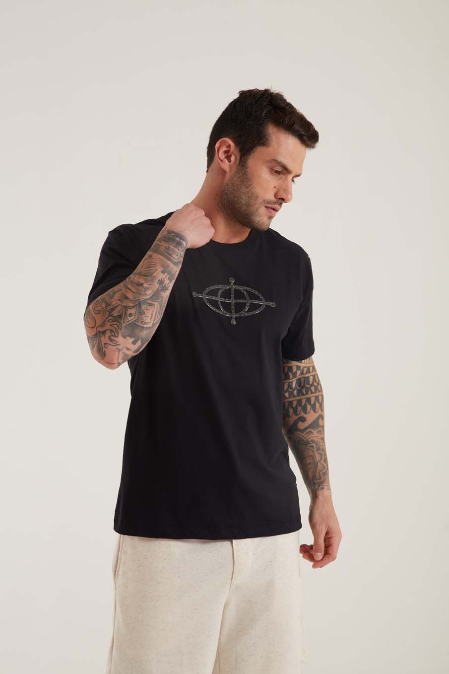 CAMISETA TRITON M PRETO