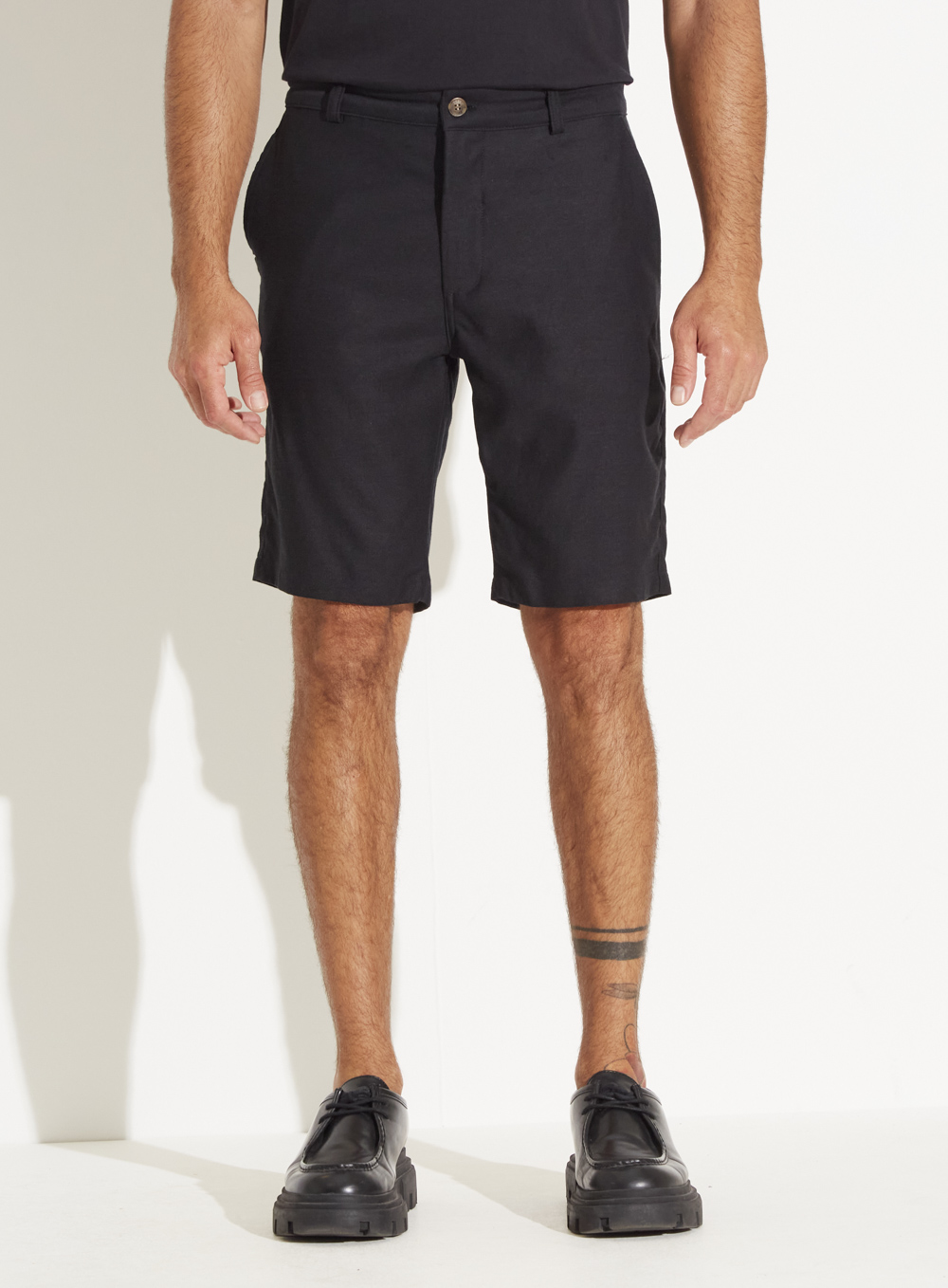 BERMUDA LINHO 36 PRETO