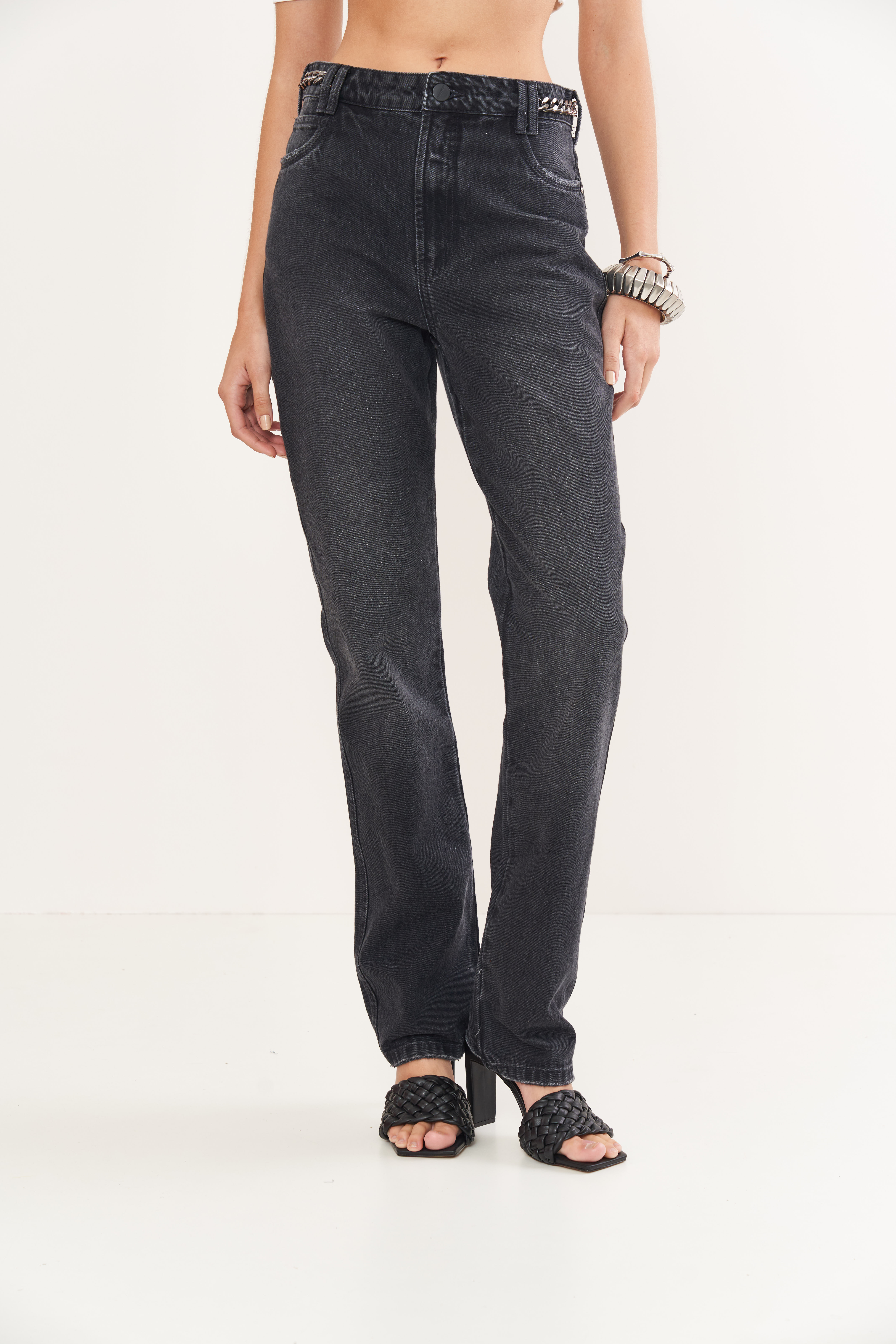 CALÇA JEANS KENDALL COM CORRENTES 34 IND.PRETO