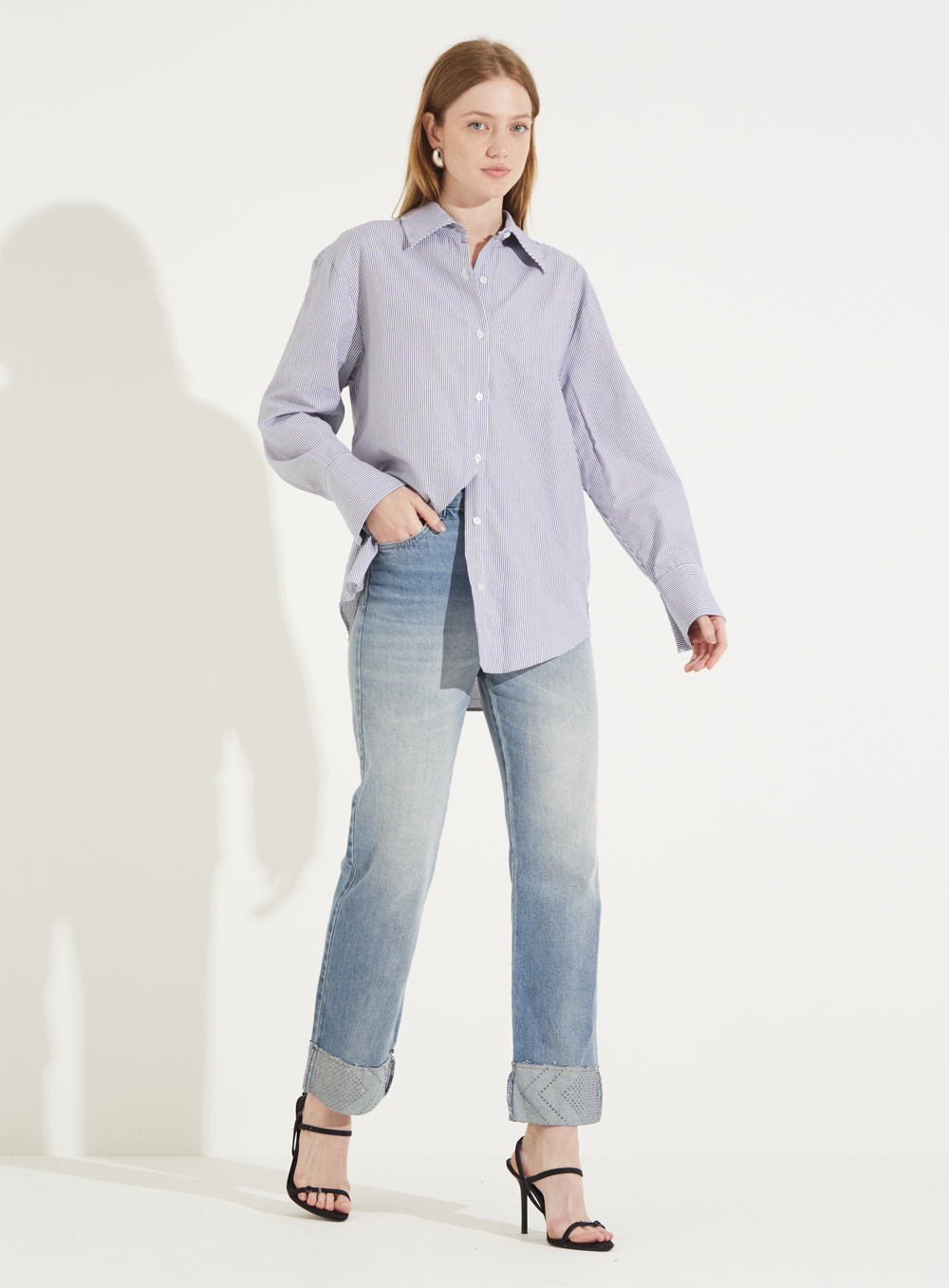 CALÇA JEANS NADIA COM DOBRA 44 INDIGO