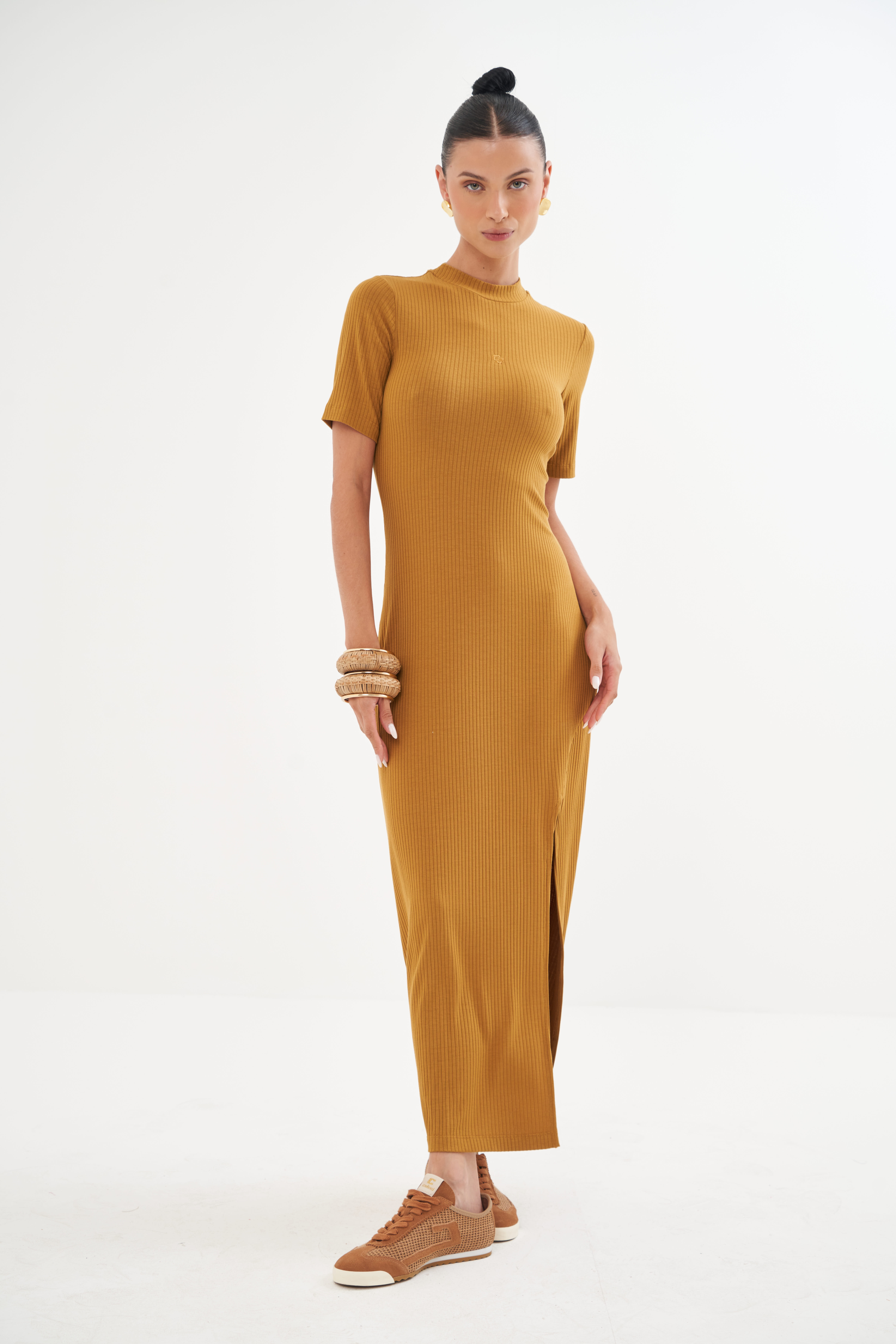 VESTIDO CANELADO G MARROM EBBELA
