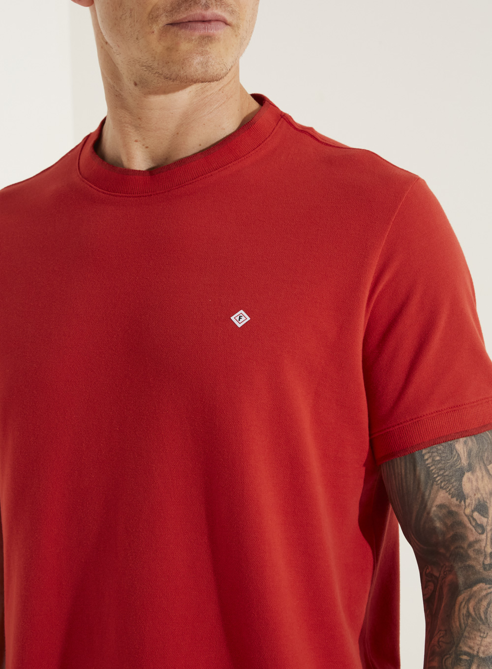 CAMISETA FORUM M VERMELHO SPARKLY