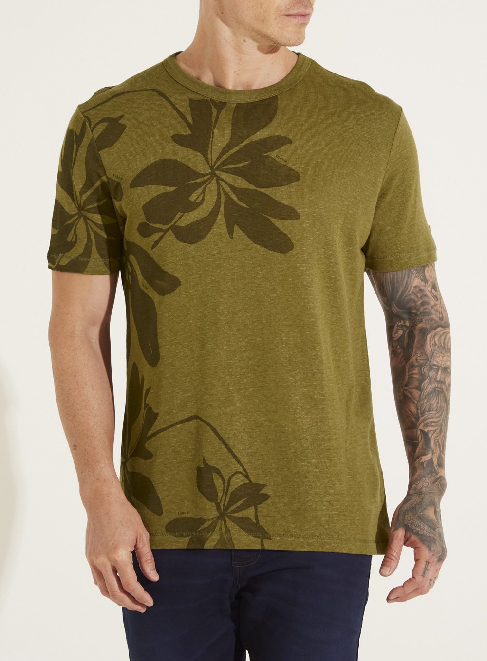 CAMISETA LINHO ESTAMPADA XGG MARROM NOZES