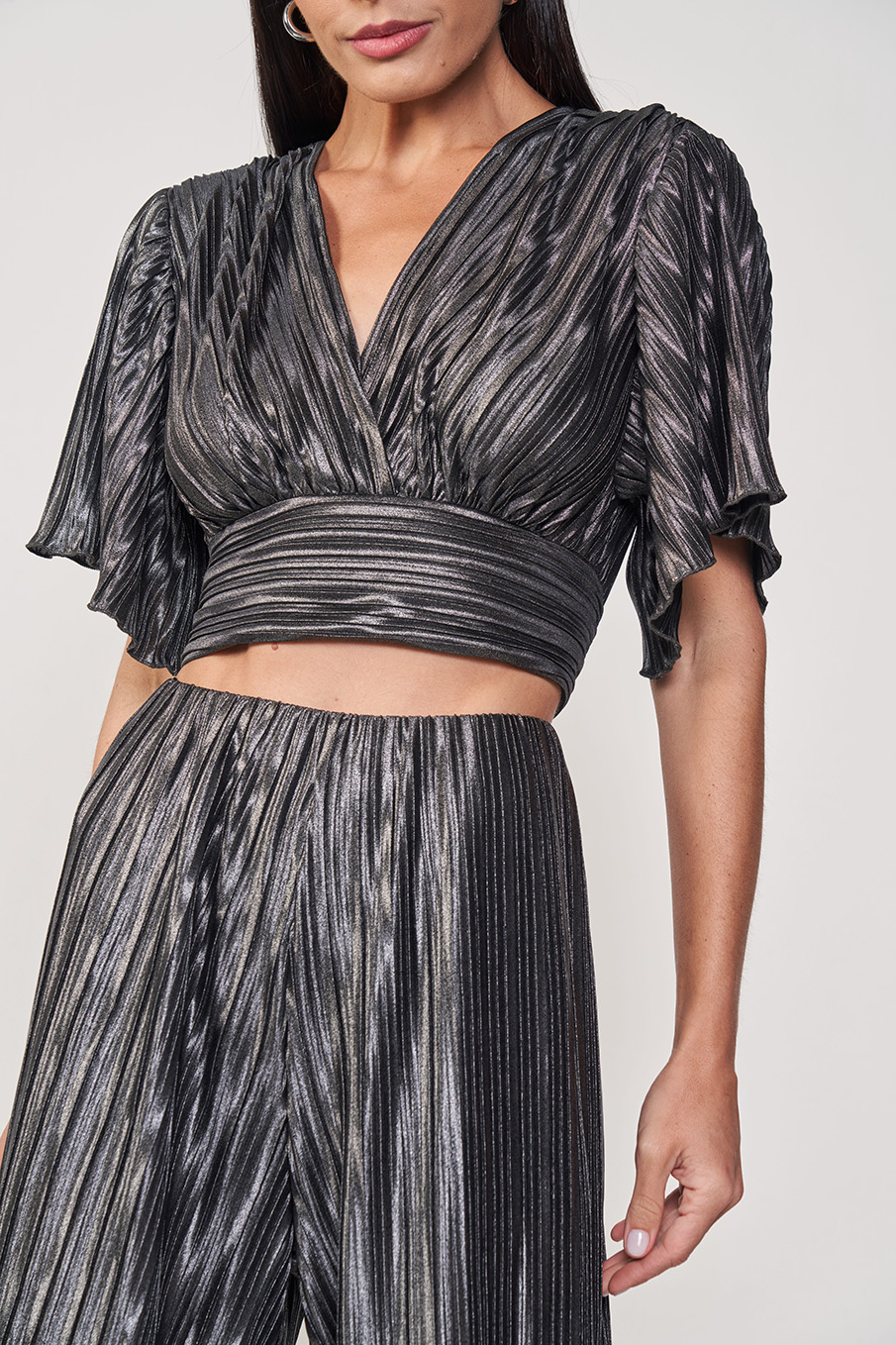 BLUSA PLISSADA METALIZADA M PRATA
