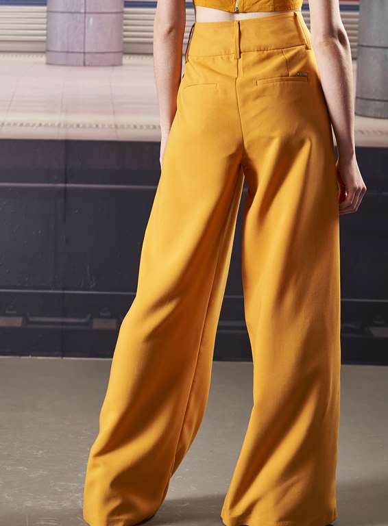 CALCA PANTALONA 44 AMARELO PAPIRO
