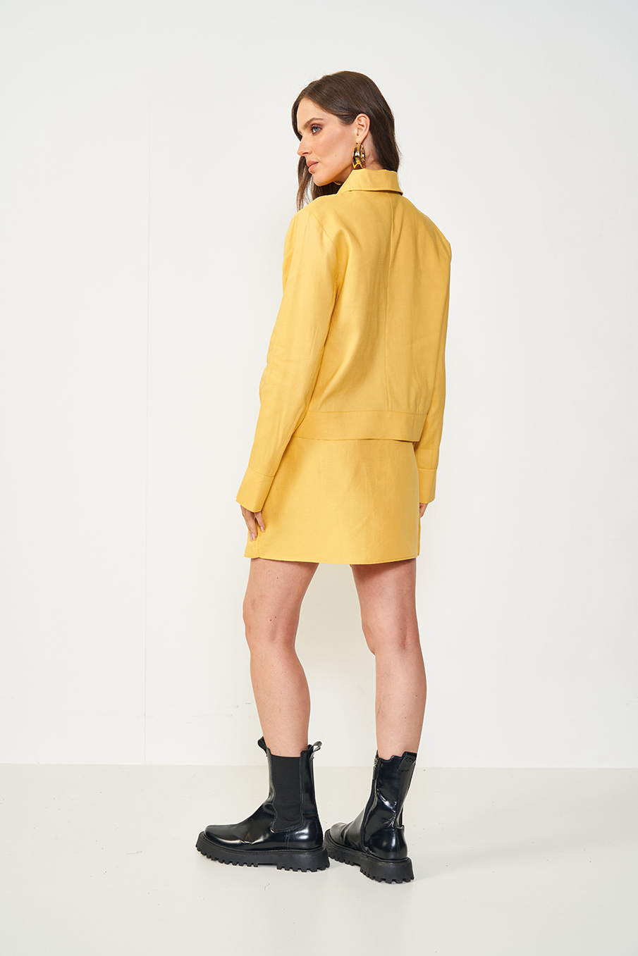JAQUETA LINHO M AMARELO TOFU