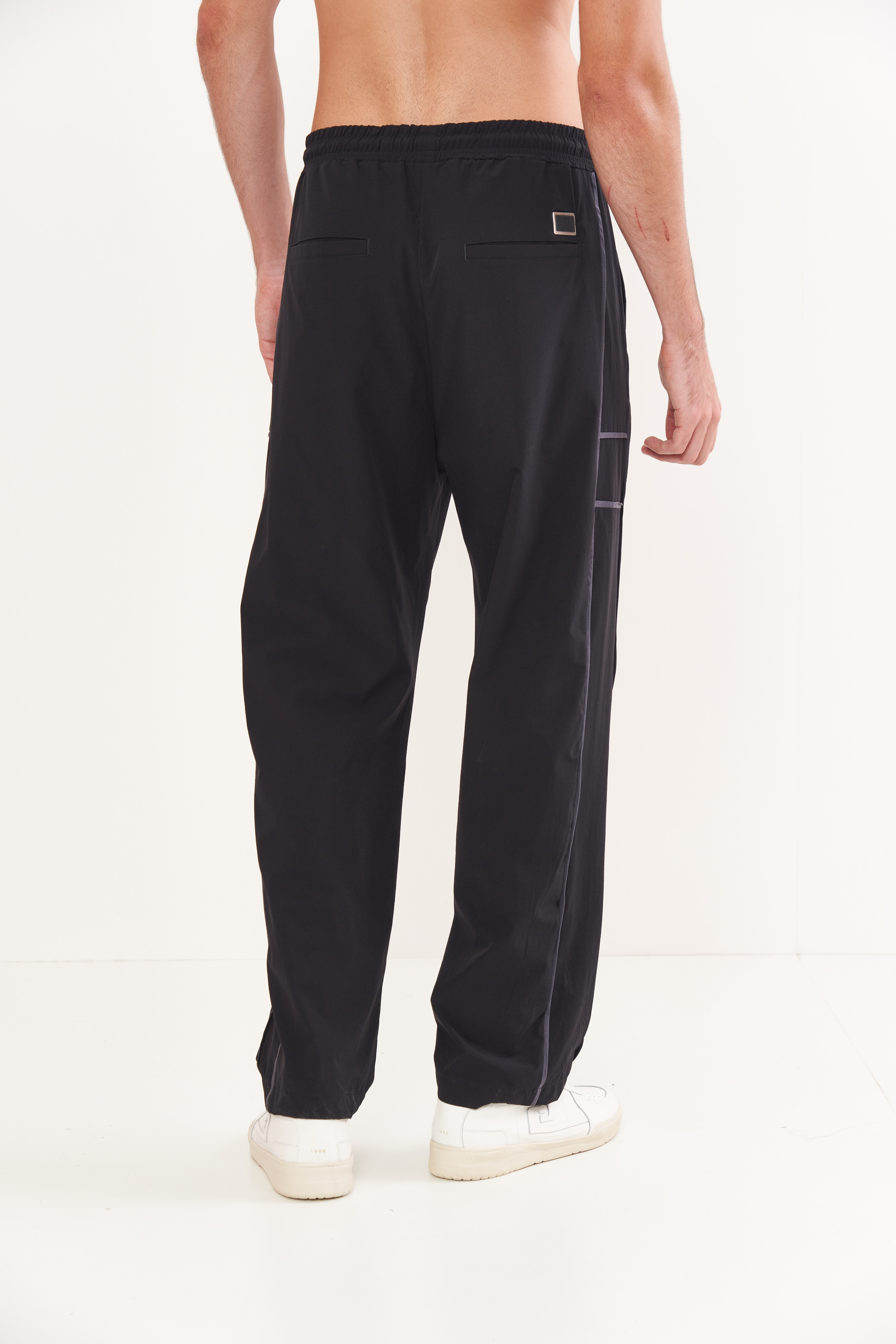 CALÇA COLCCI GG PRETO