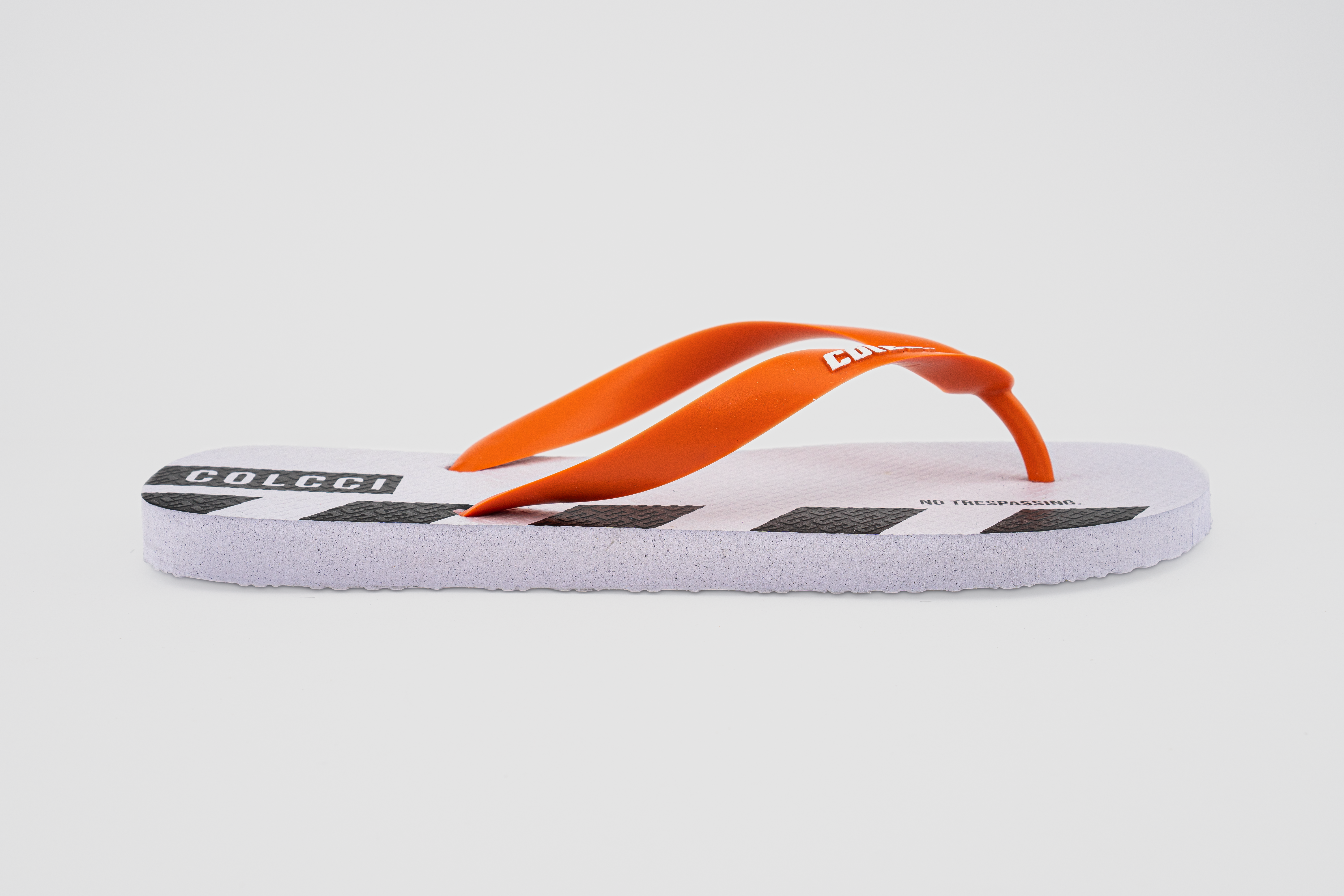 SANDALIA MASC COLCCI TRESPASSING 39-40 BRANCO