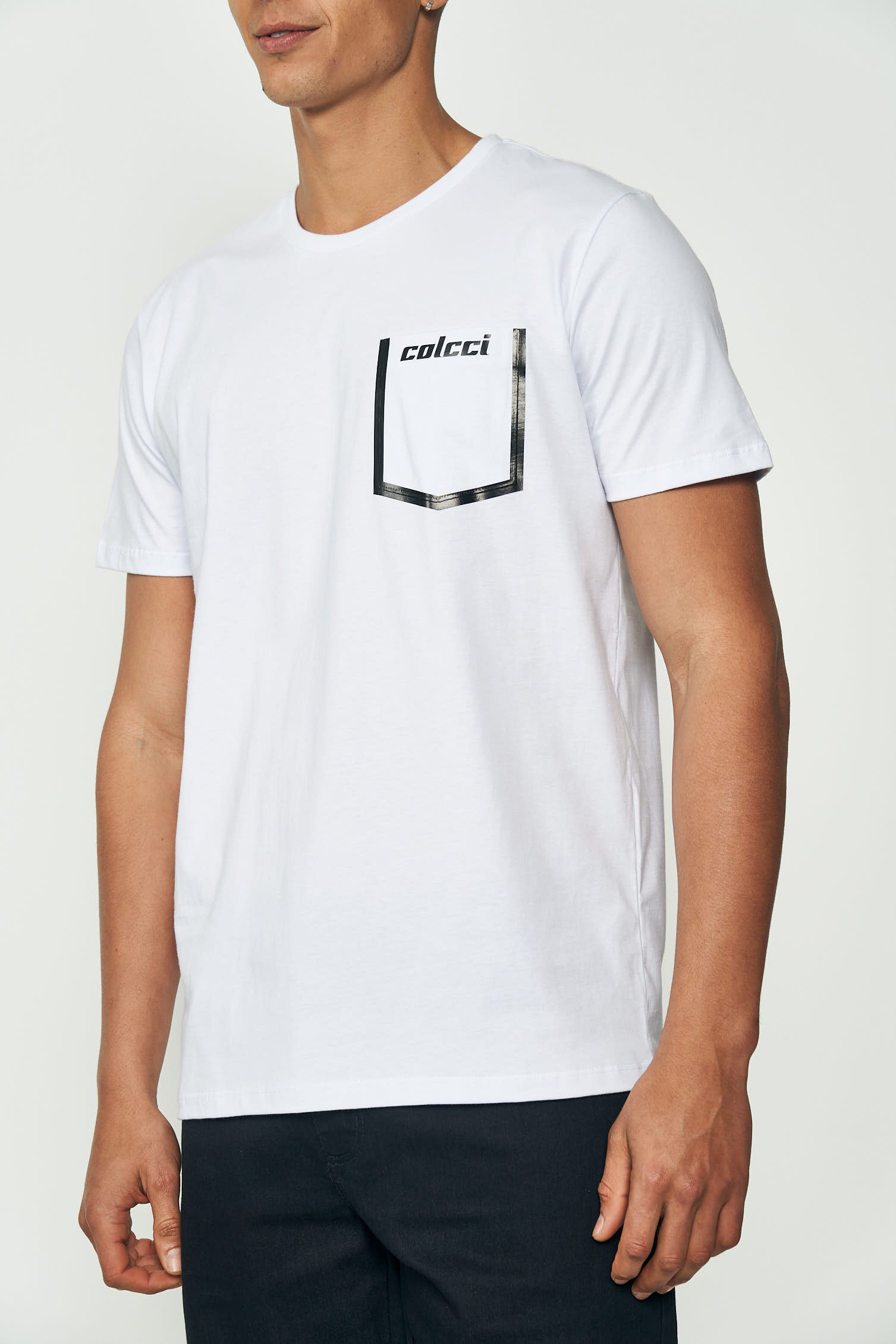 CAMISETA COM BOLSO GG BRANCO