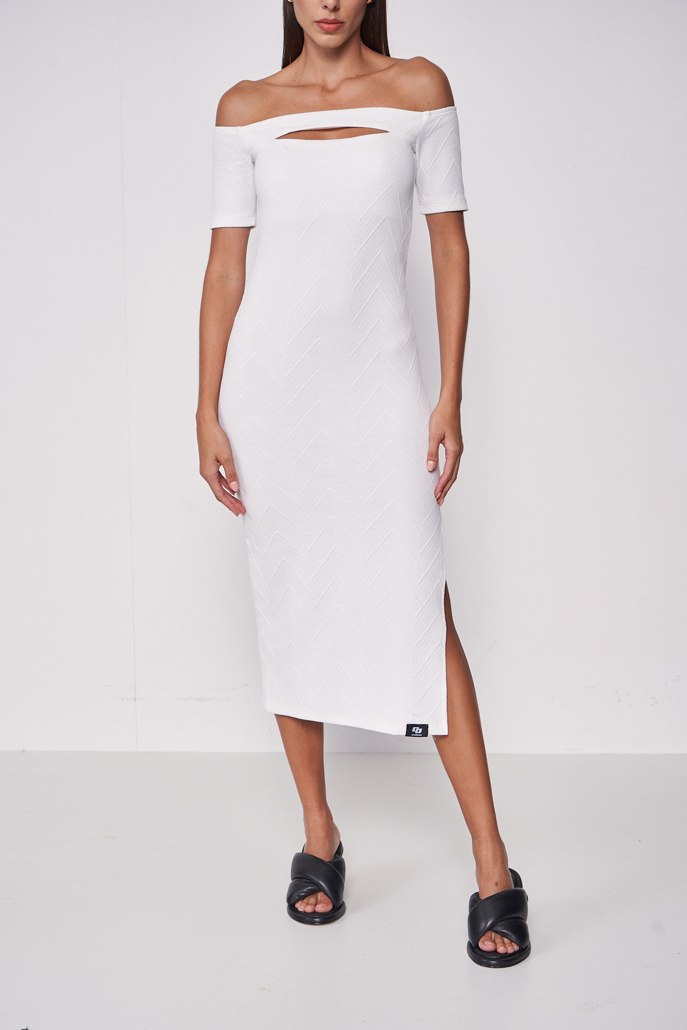 VESTIDO COLCCI G OFF SHELL