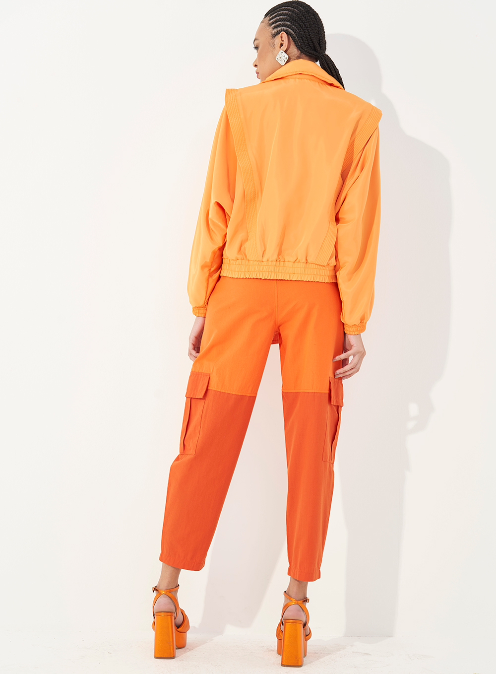 CALÇA COLCCI 40 LARANJA