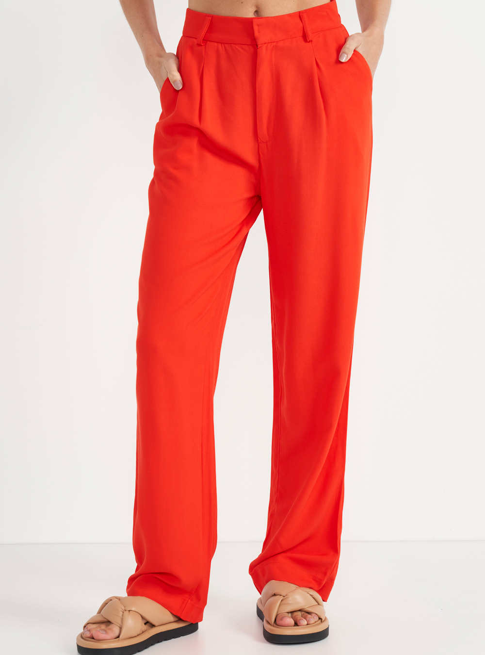 CALÇA COLCCI 42 VERMELHO NIVES