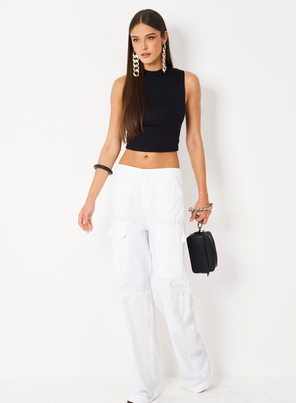 CALÇA SARJA BRUNA LOW 44 PRETO