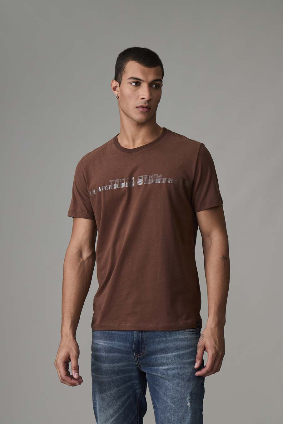 CAMISETA TRITON XGG PRETO