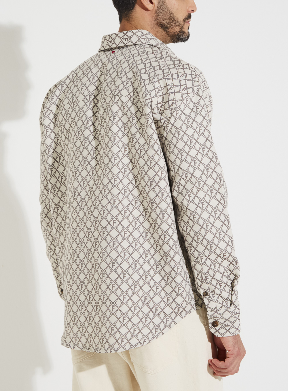 CAMISA JACQUARD BARCELONA M OFF/MARROM