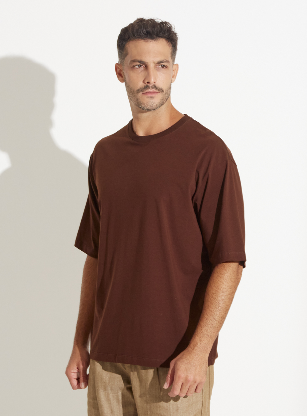 CAMISETA FORUM M MARROM NOBUCK