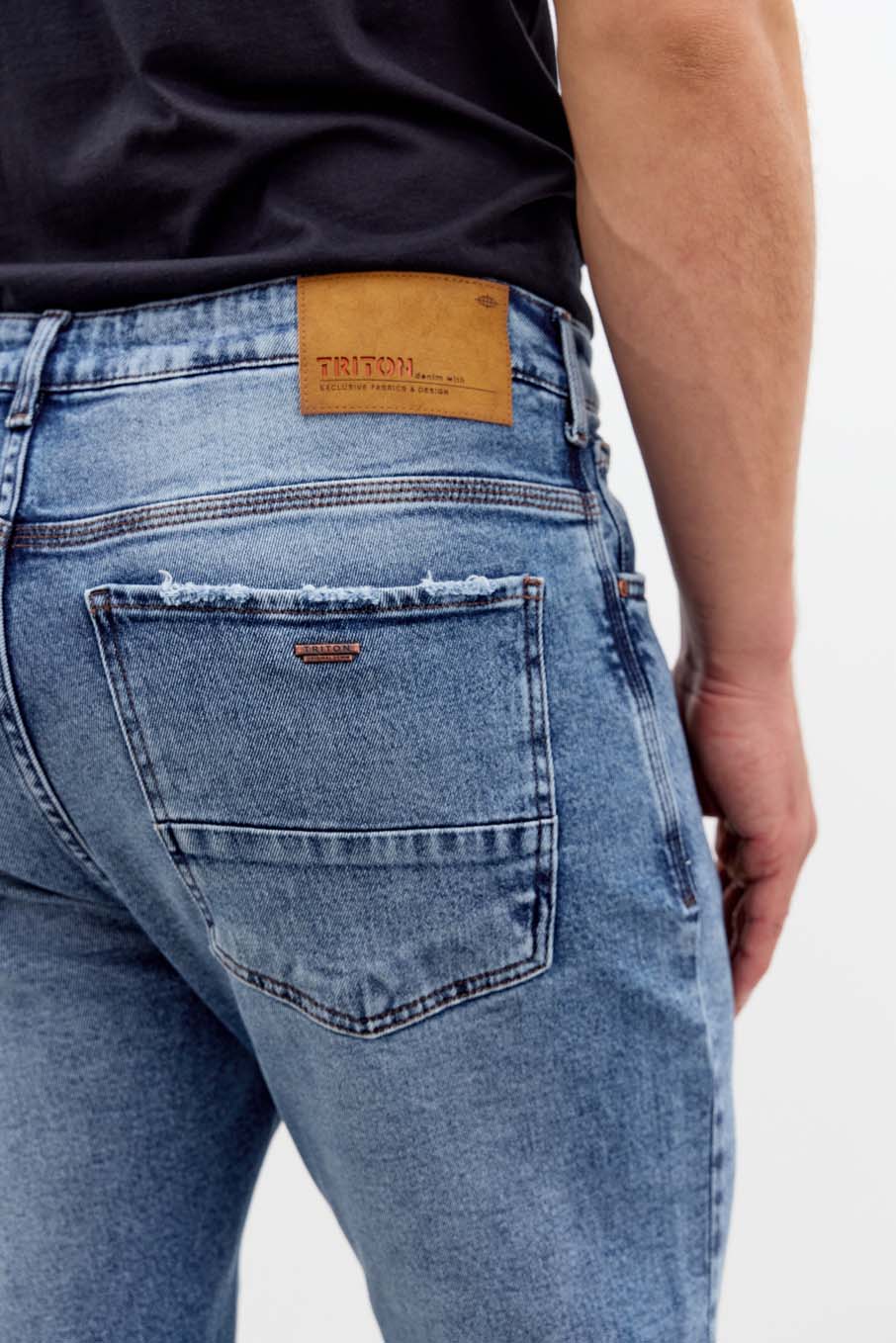 CALÇA JEANS LEO 46 INDIGO