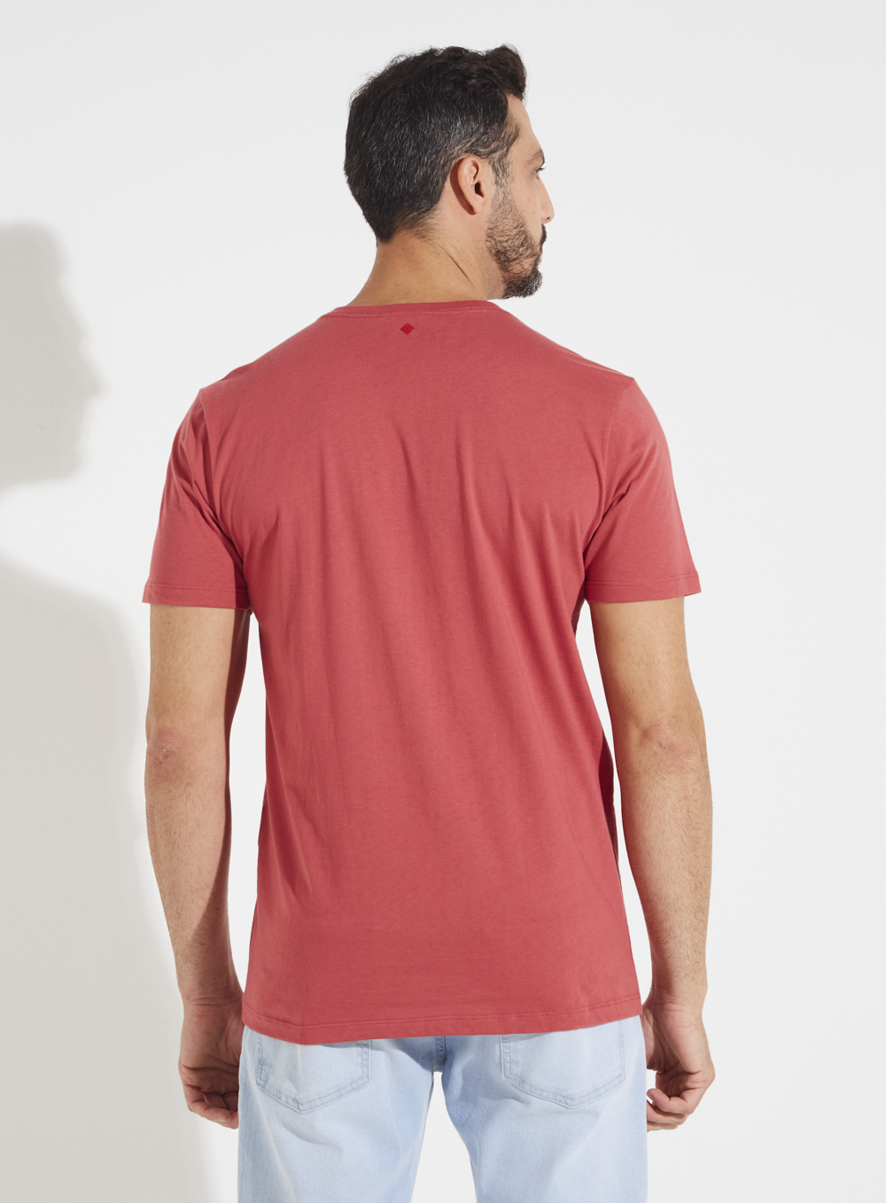 CAMISETA FORUM M VERMELHO ZOE