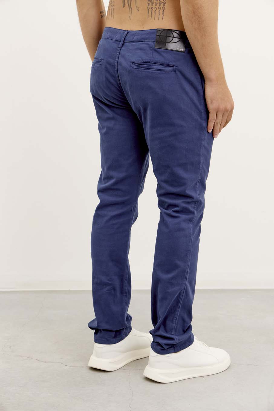 CALÇA SARJA HUGO 48 PRETO