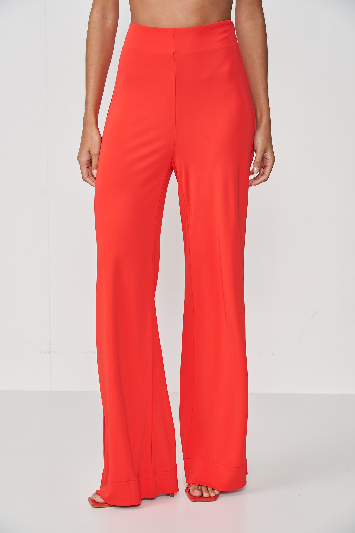 CALÇA COLCCI 38 VERMELHO SANTINE