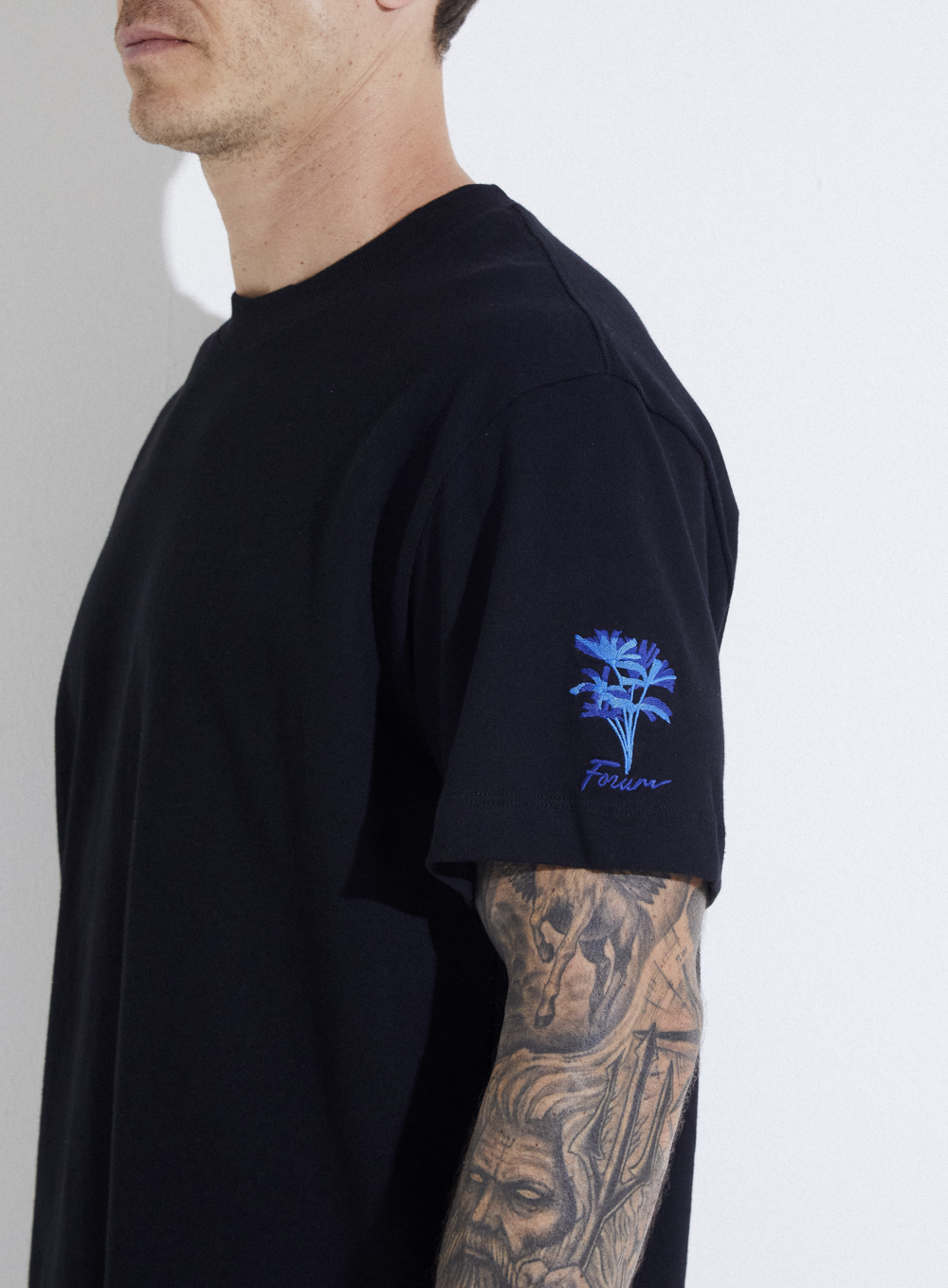 CAMISETA FORUM M PRETO