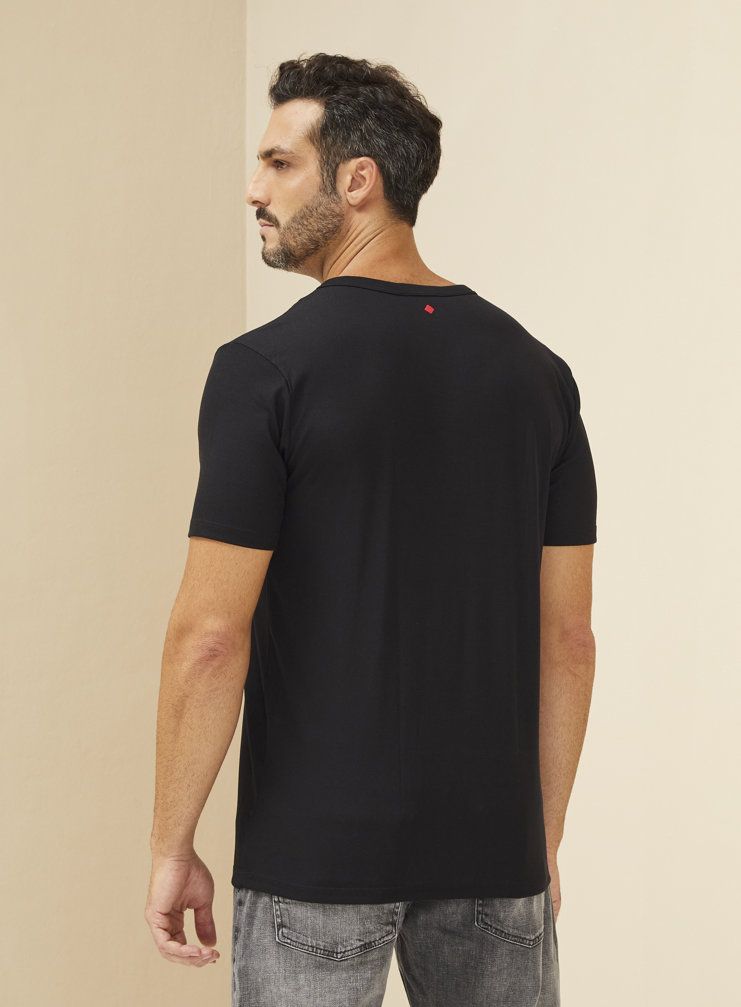 CAMISETA FORUM G PRETO
