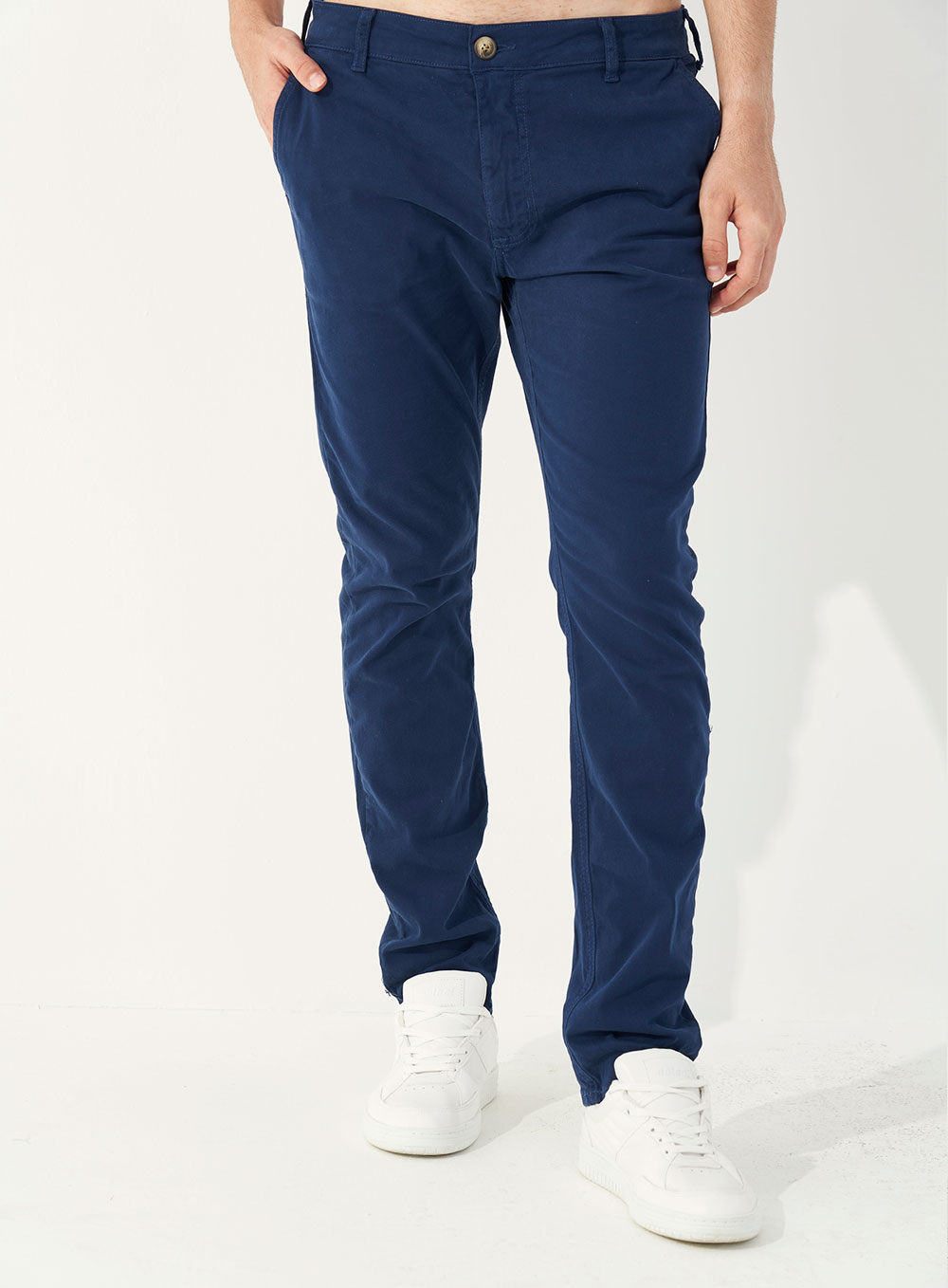 CALÇA SARJA FELIPE SKINNY 46 VERDE JIBOIA
