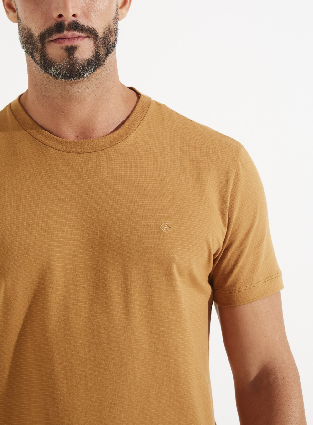 CAMISETA FORUM M MARROM EVERMORE
