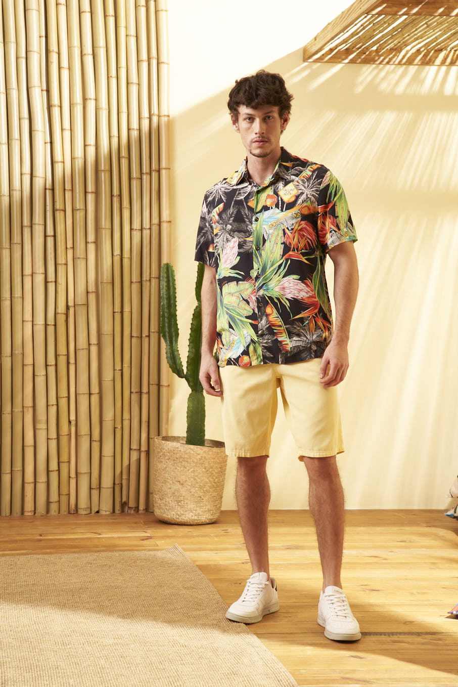 CAMISA ESTAMPADA RELAX M FLORES POWER