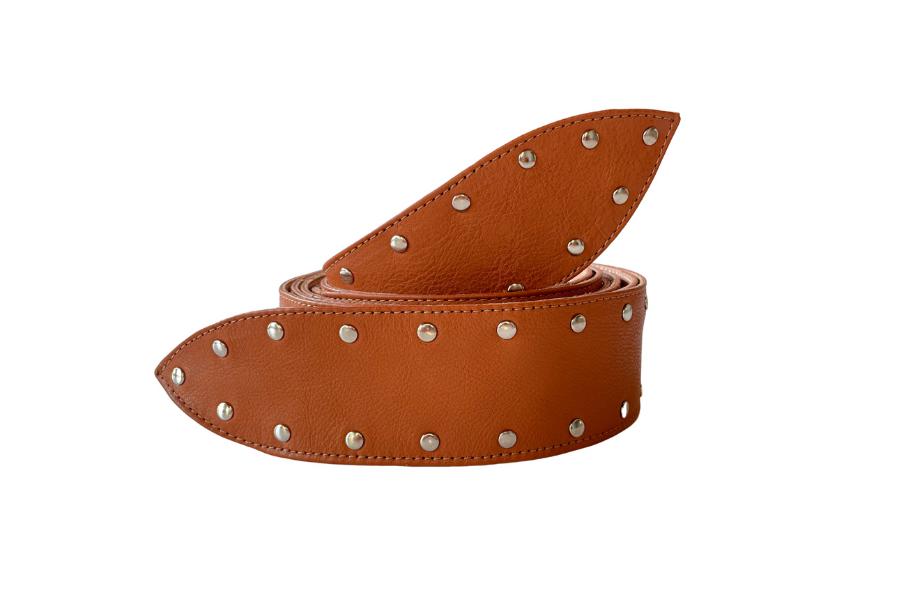 CINTO COLCCI FAIXA COM TACHAS U CARAMELO