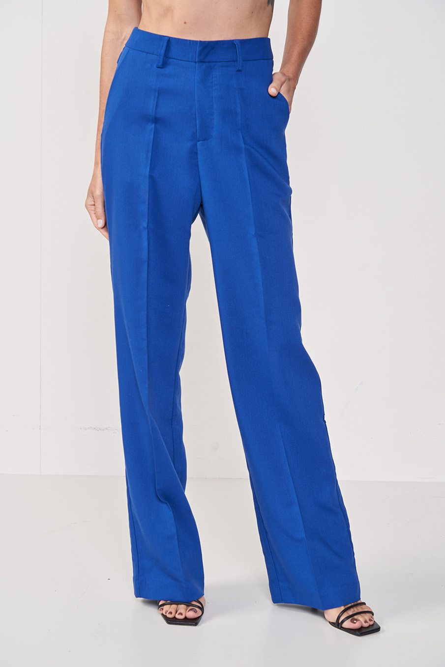 CALCA COLCCI 36 AZUL ULTRA BLUE