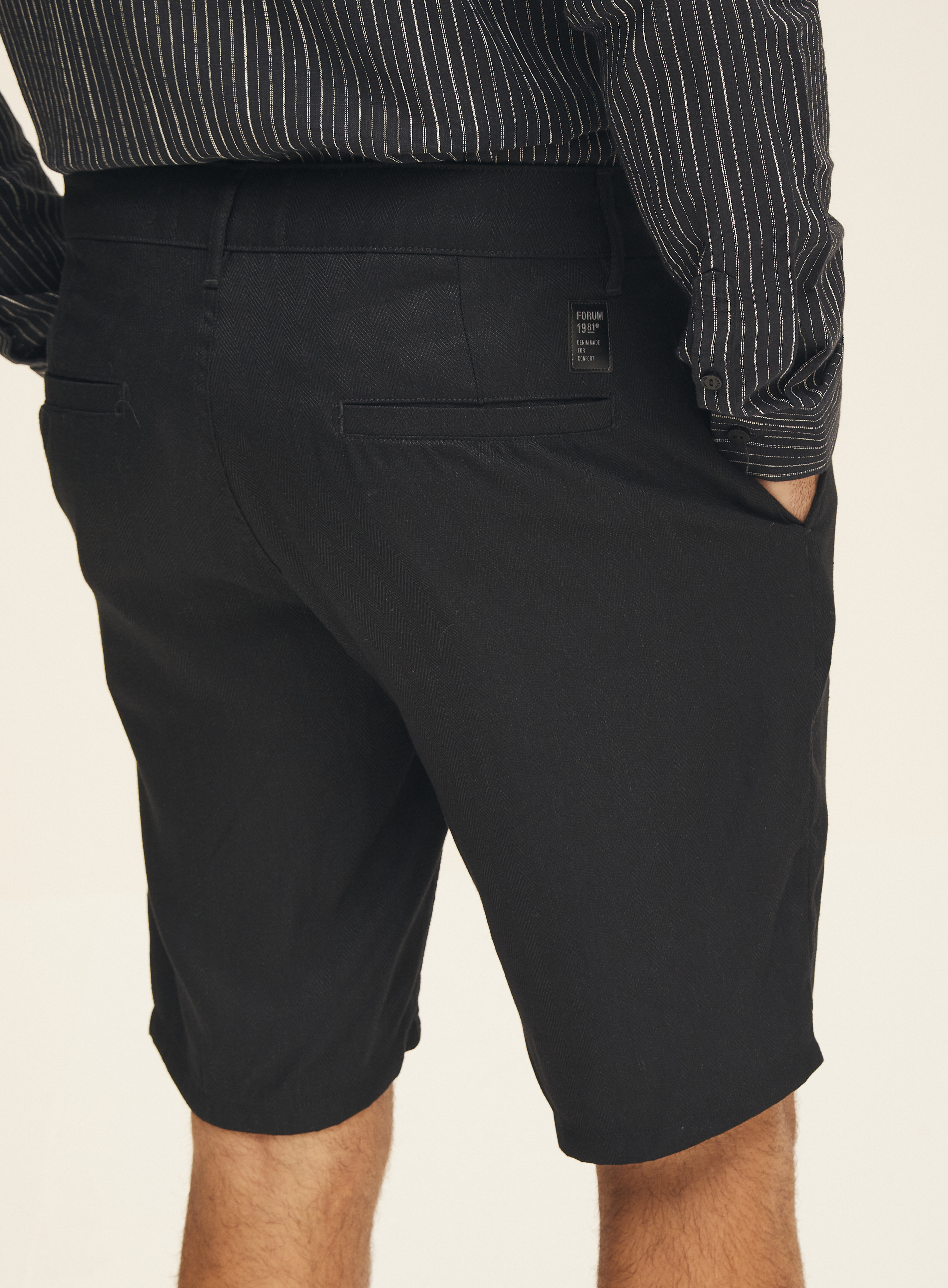 BERMUDA LINHO 40 PRETO