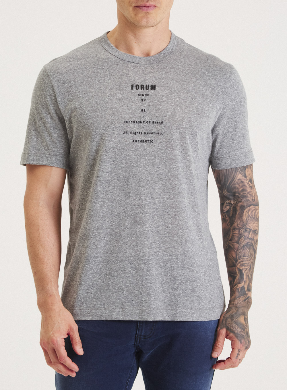 CAMISETA FORUM GG PRETO/OFF