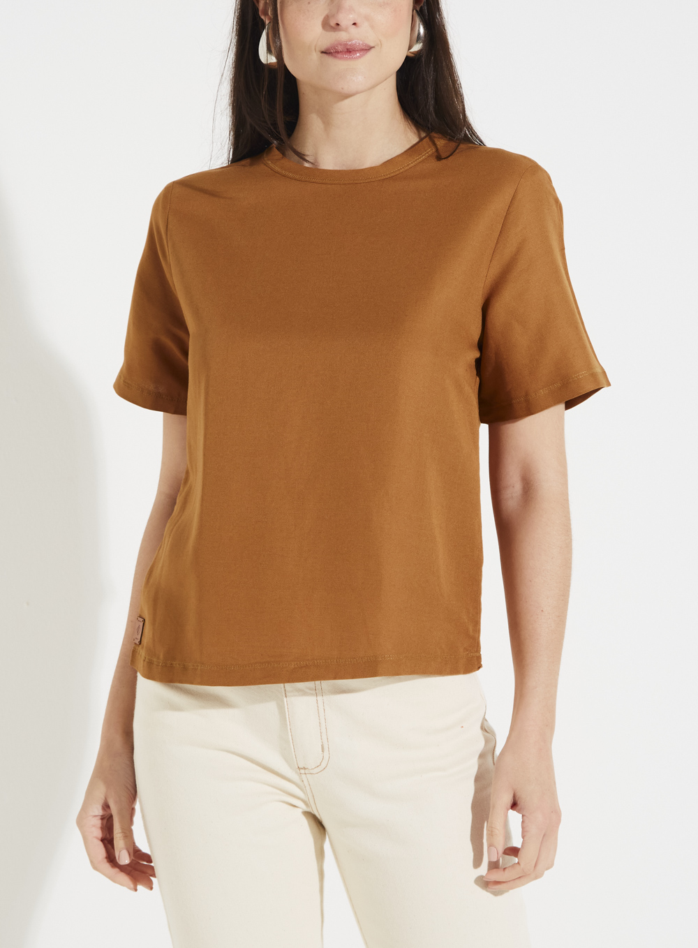 CAMISETA LINHO PP MARROM EVERMORE