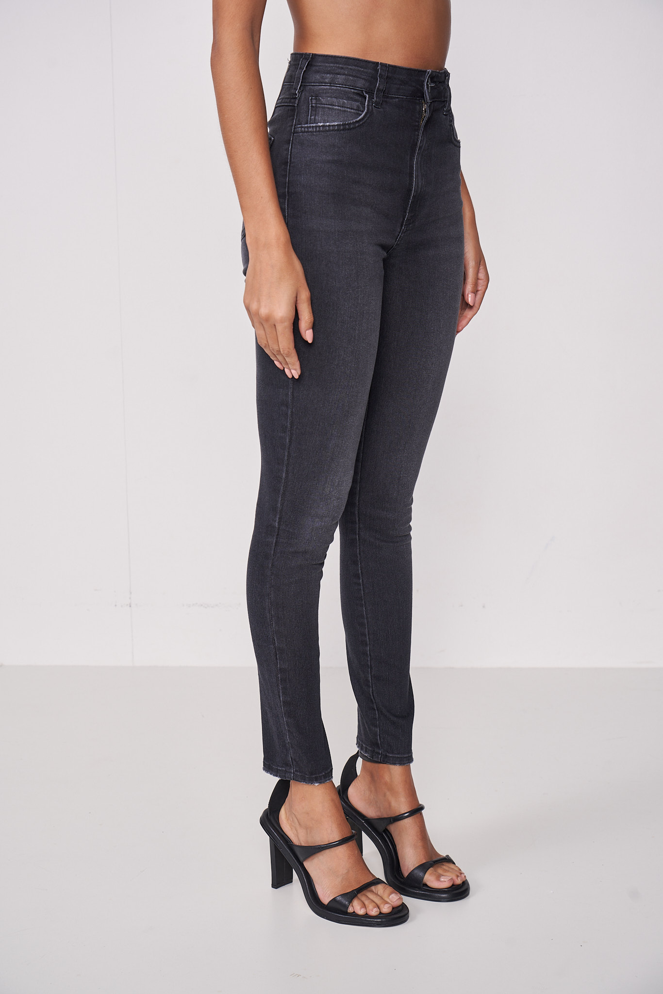 CALÇA JEANS BRUNA 42 IND.PRETO