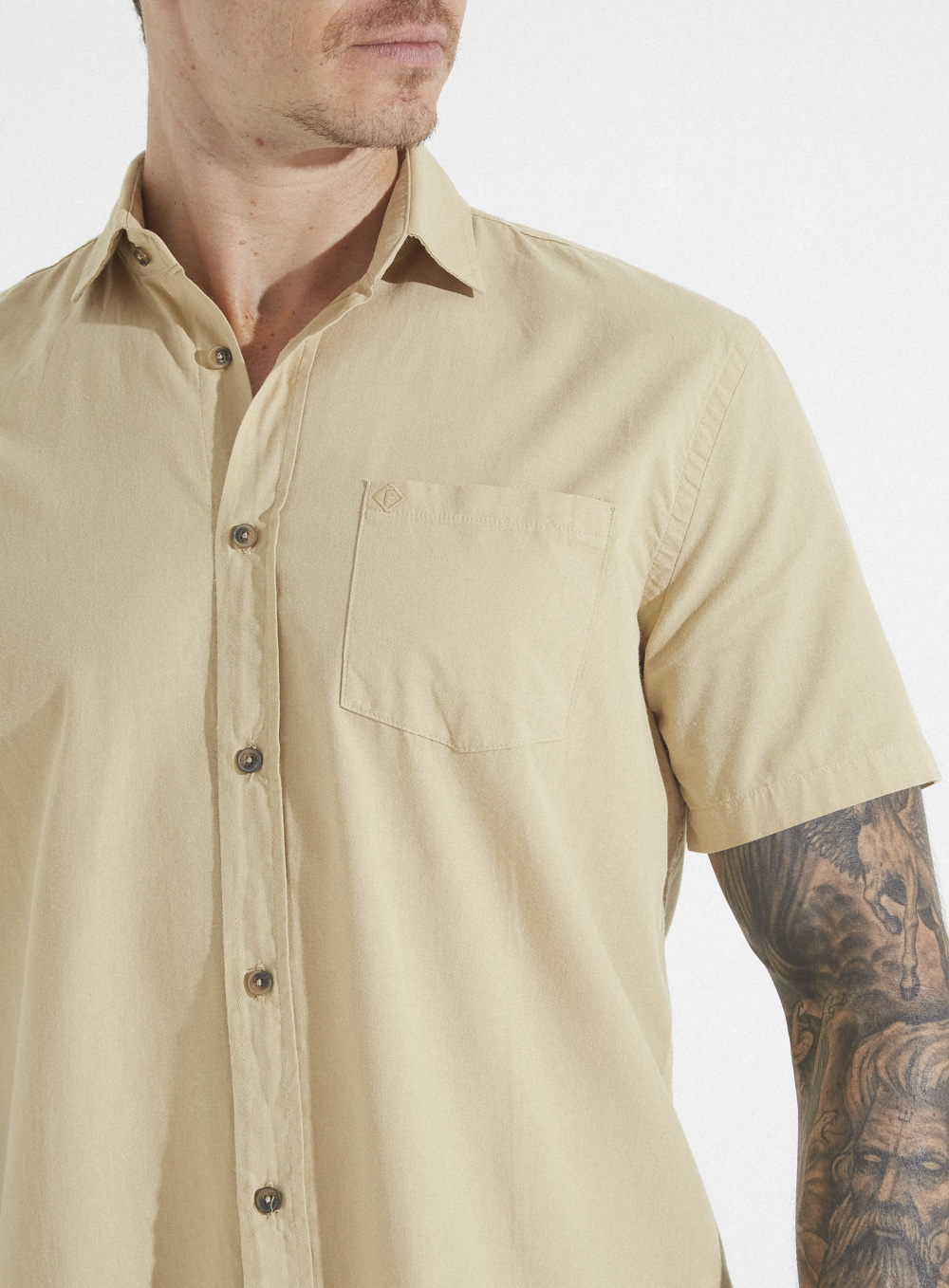 CAMISA SLIM FIT 4 OFF SHELL