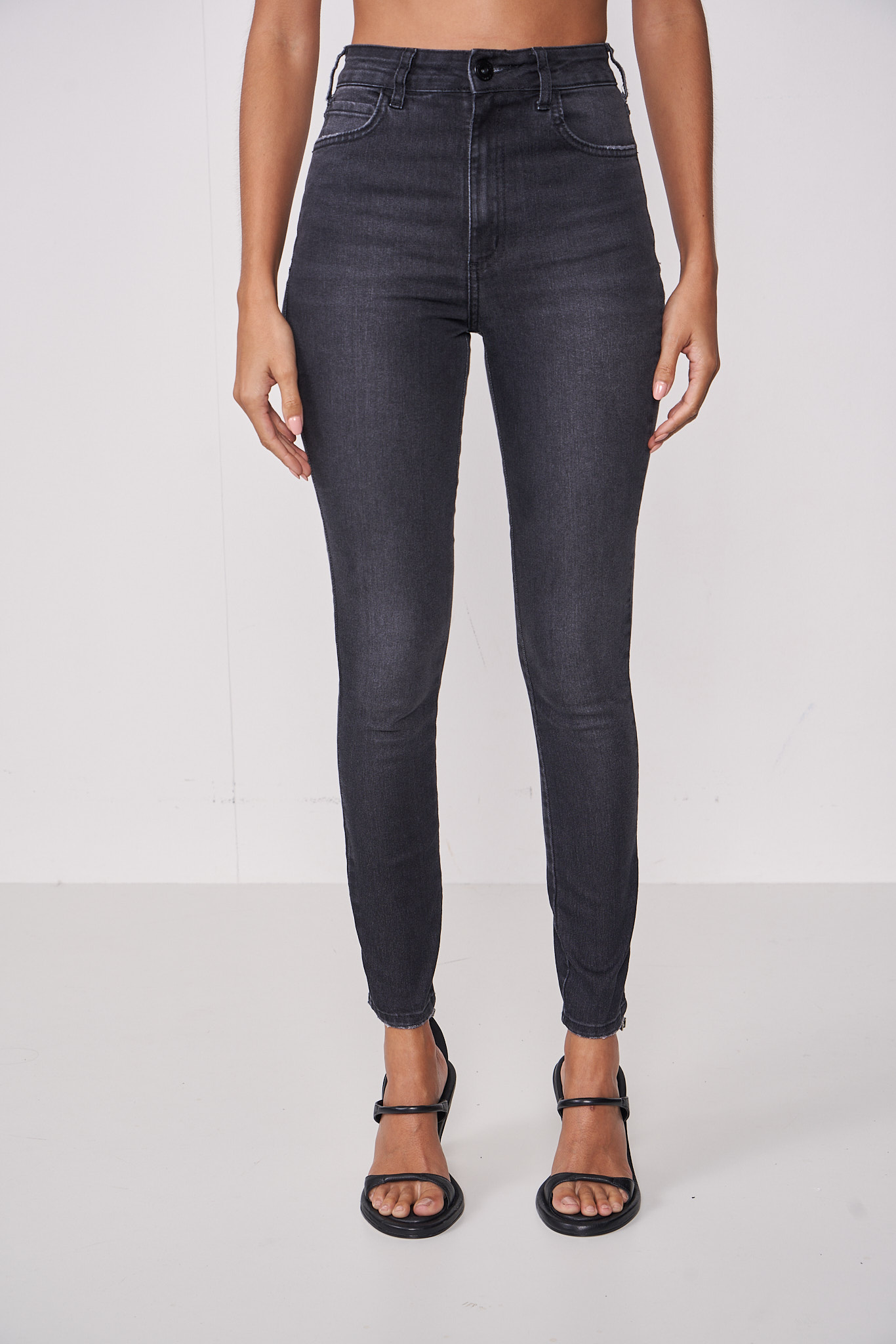 CALÇA JEANS BRUNA 42 IND.PRETO