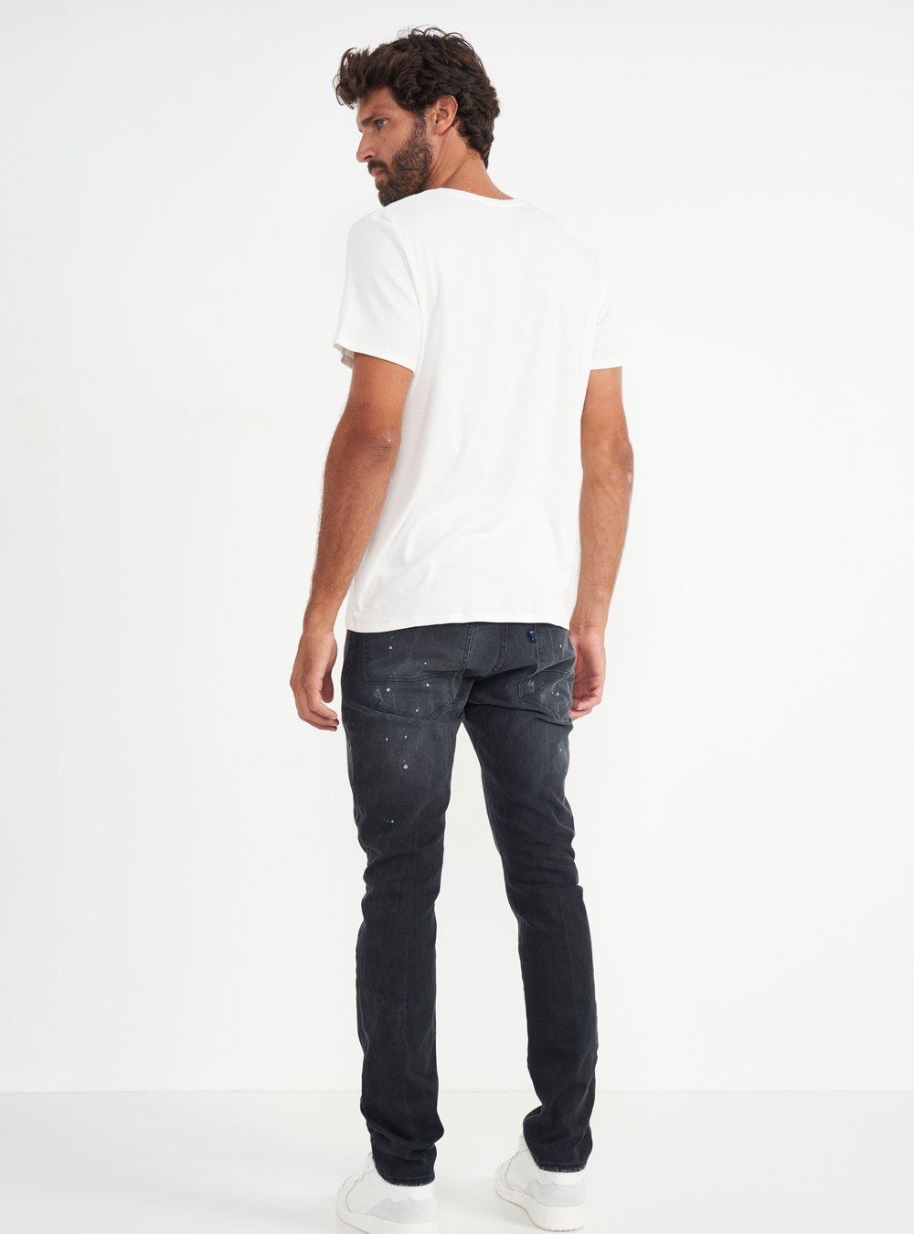 CALÇA JEANS FELIPE SKINNY 42 IND.PRETO