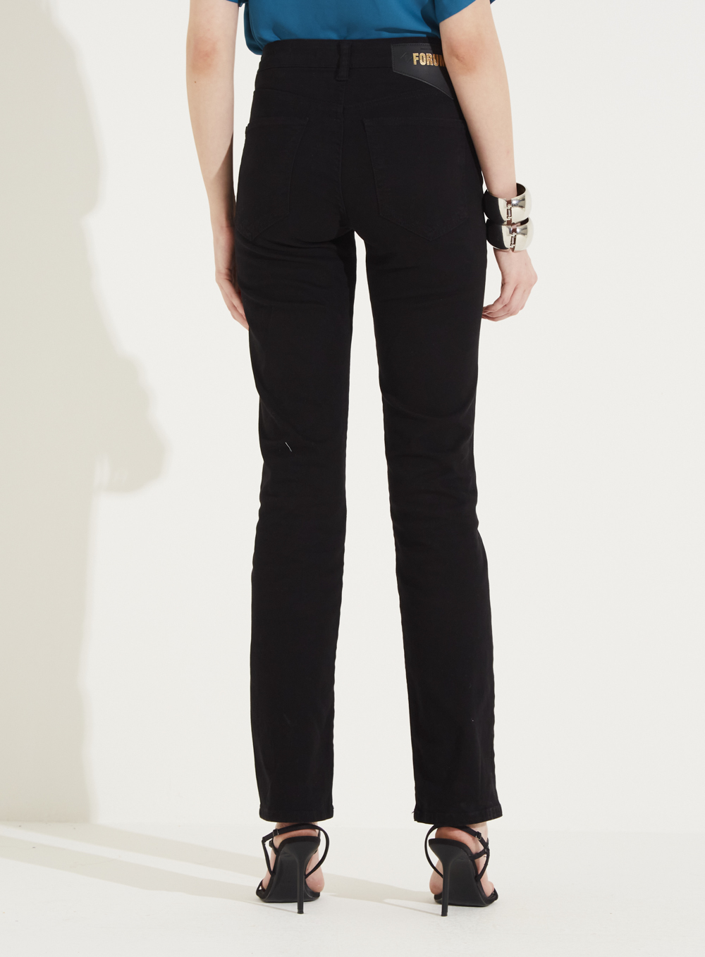 CALÇA SARJA MARISA 2 SLIM 36 PRETO