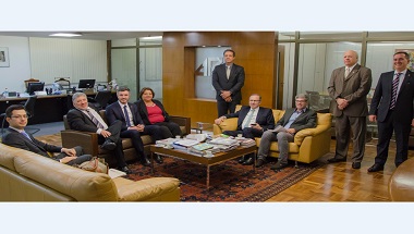 Diretoria da APMP recebe visita do presidente do Crea-SP