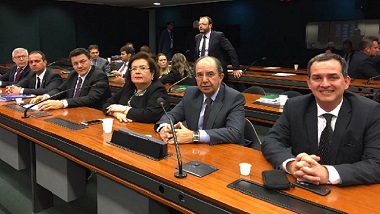 Paulo Penteado participa de reunião da Comissão Especial do Extrateto