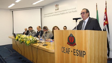 Presidente Molineiro participa da abertura do Congresso de Meio Ambiente