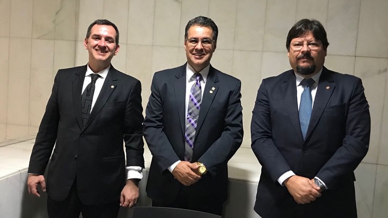 Capitão Augusto apresenta voto divergente ao do relator do Extrateto