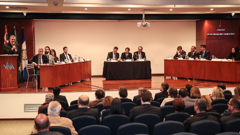 Candidatos a deputados expõem propostas sobre a importância do serviço público no FOCAE-SP