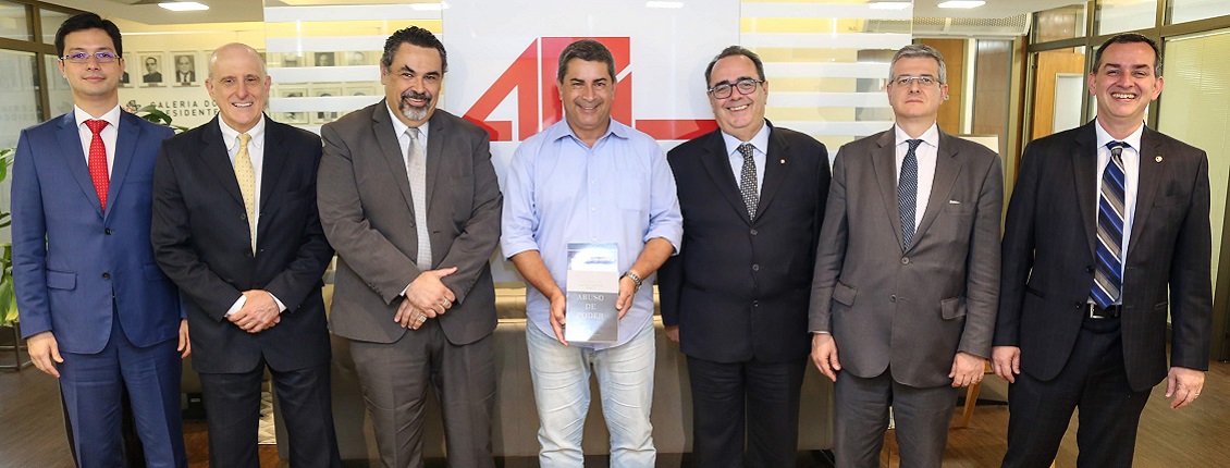 Diretoria da APMP recebe visita de cortesia do Coronel Tadeu