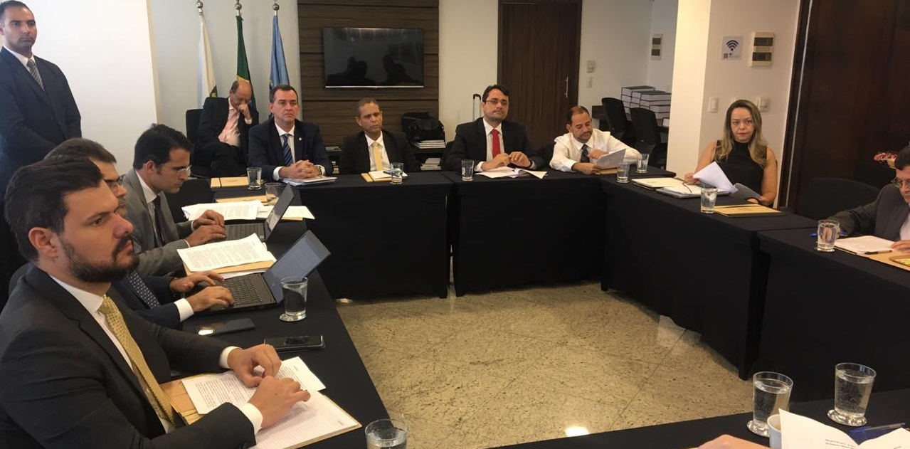 Diretoria da APMP discute Previdência em reunião da Frentas