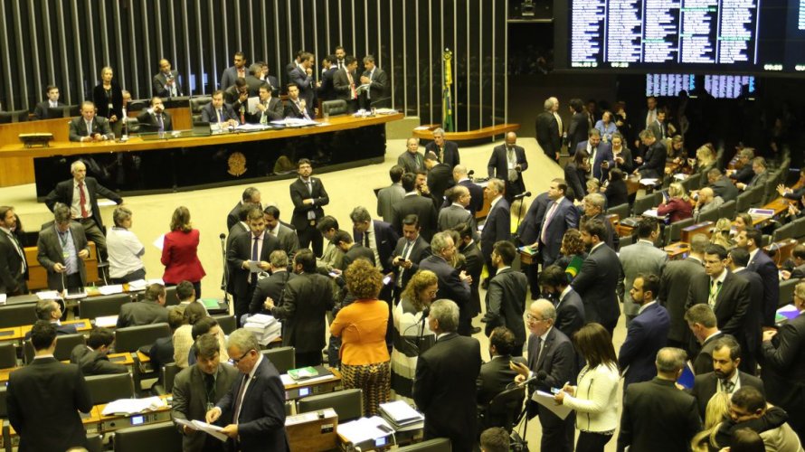 Texto final da Reforma da Previdência aguarda votação de destaques