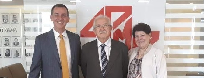 Optaciano Capistrano da Silva visita diretoria da APMP